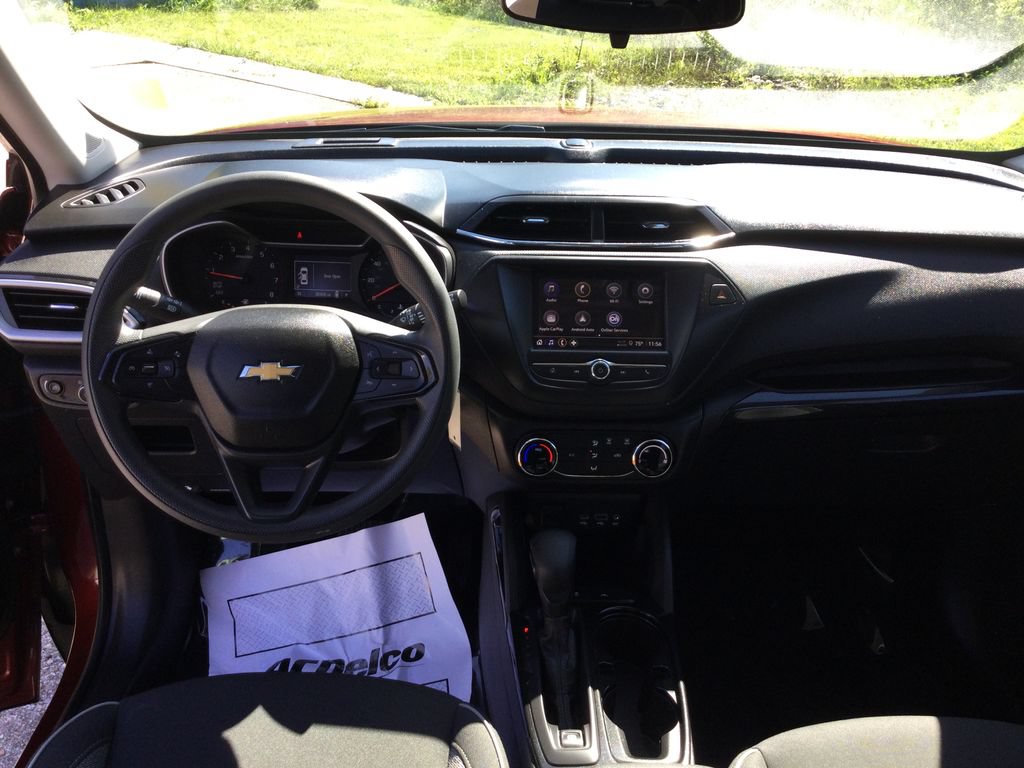 Used 2023 Chevrolet TrailBlazer LS FWD image 16