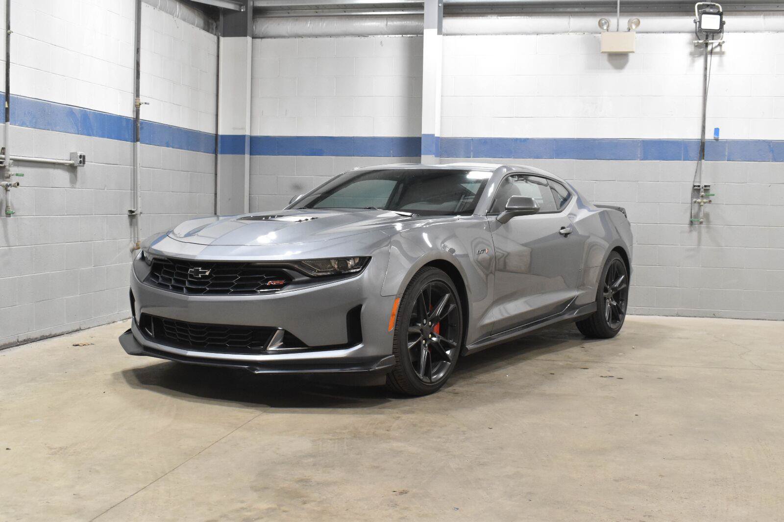 Used 2021 Chevrolet Camaro LT RWD image 2