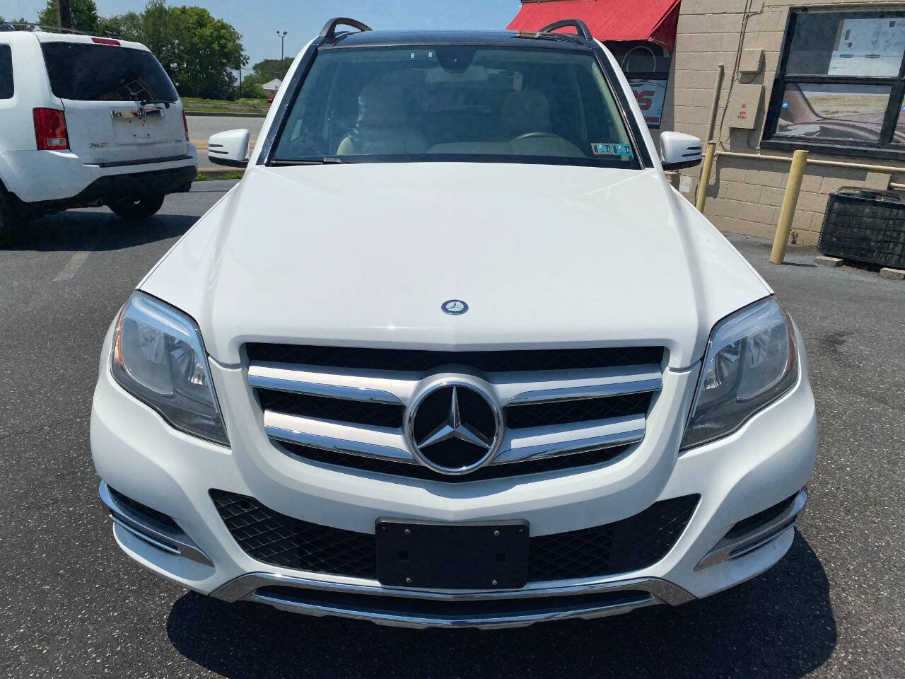 Used 2015 Mercedes-Benz GLK 350 4MATIC image 8