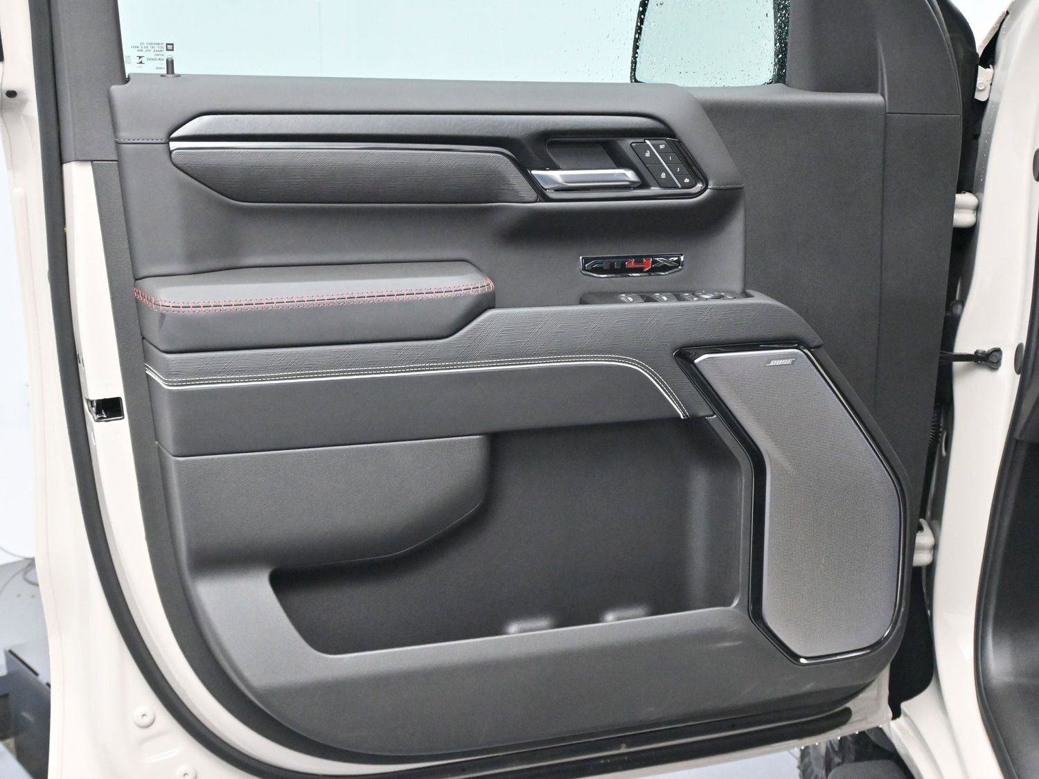 Used 2026 GMC Sierra 1500 AT4X image 10