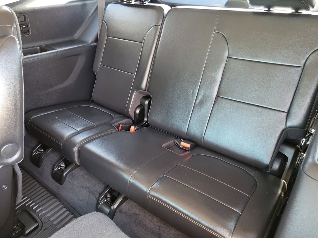 Used 2021 Chevrolet Traverse RS image 22