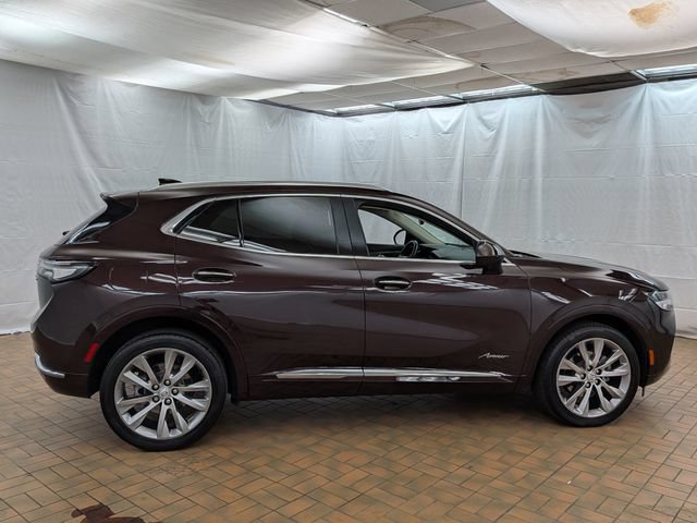 Used 2022 Buick Envision Avenir w/ Safety Package FWD image 8
