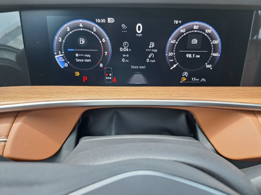 New 2026 Volkswagen Tiguan SEL R-Line AWD/4WD image 12