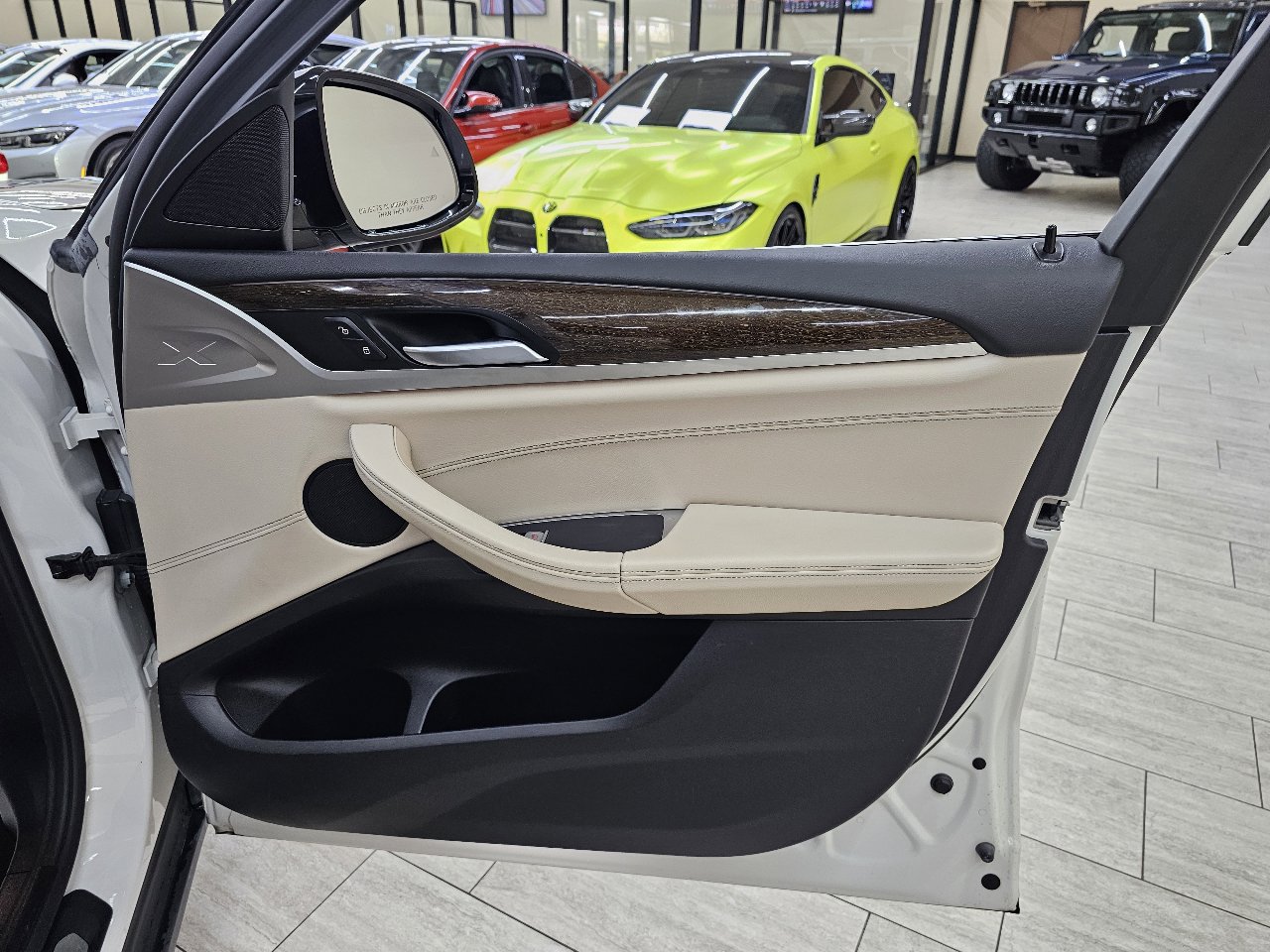 Used 2020 BMW X4 xDrive30i w/ Executive Package image 40