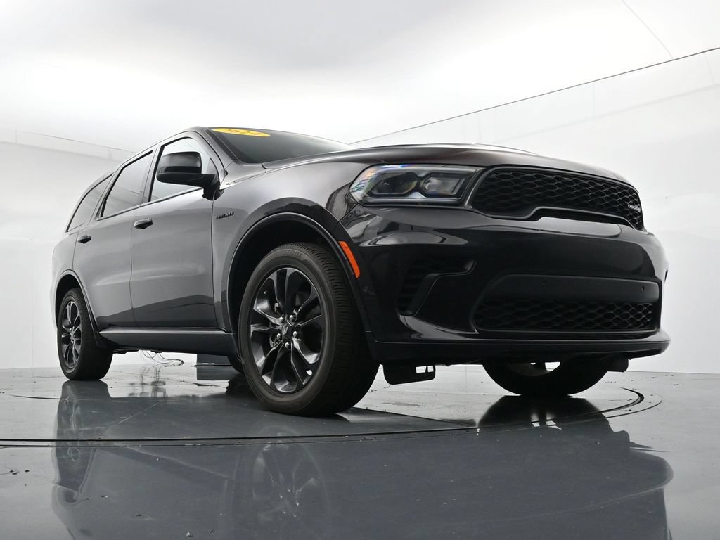 Used 2024 Dodge Durango R/T w/ Blacktop Package AWD/4WD image 32