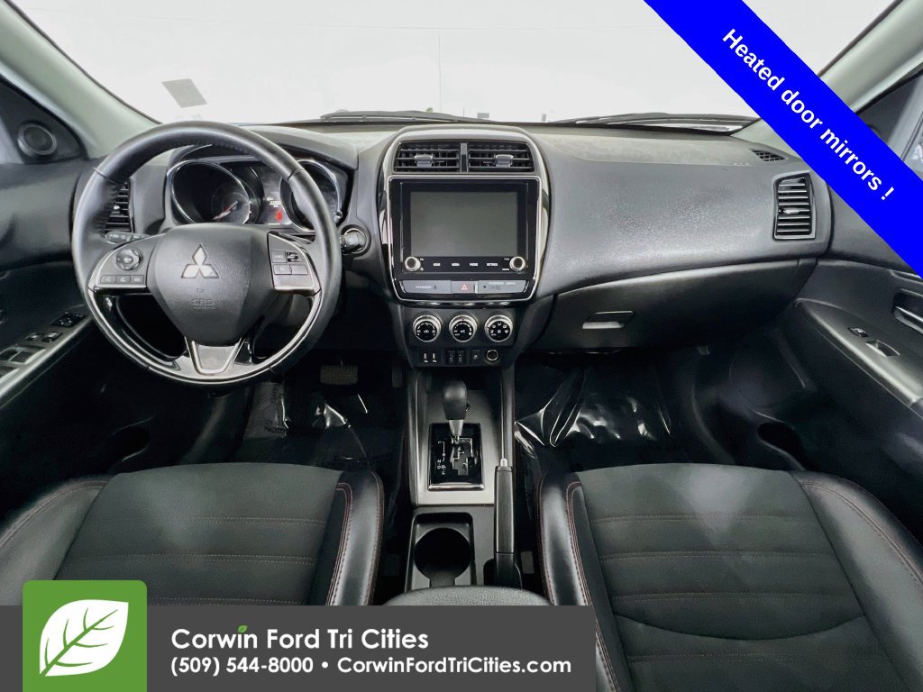 Used 2025 Mitsubishi Outlander Sport SE AWD/4WD image 6