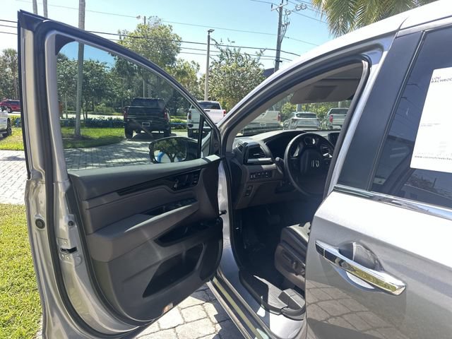 Used 2023 Honda Odyssey Touring image 22