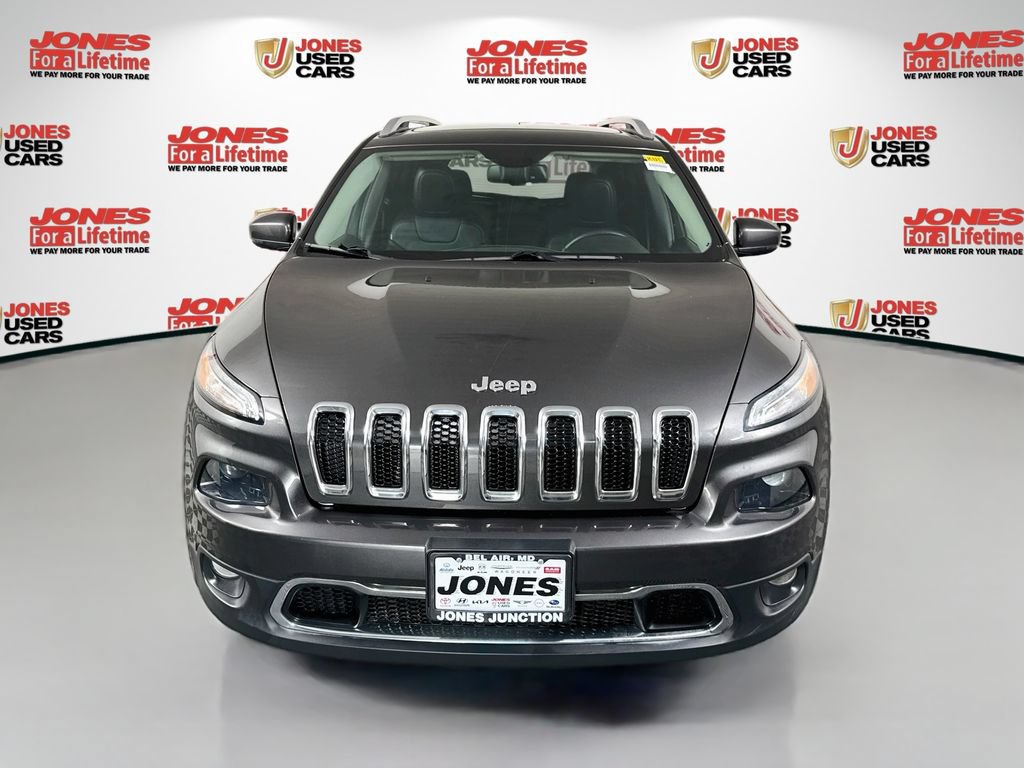 Used 2017 Jeep Cherokee Limited AWD/4WD image 13