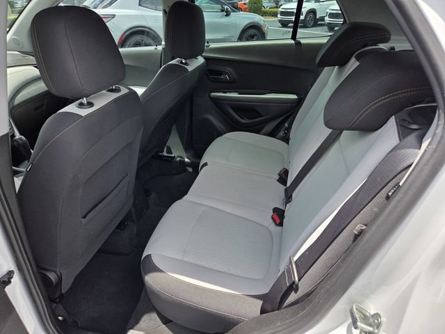 Certified 2020 Chevrolet Trax LS FWD image 11