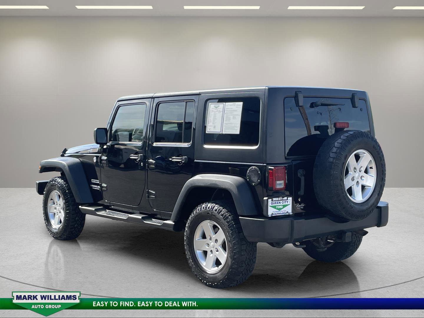 Used 2012 Jeep Wrangler Unlimited Sport AWD/4WD image 3