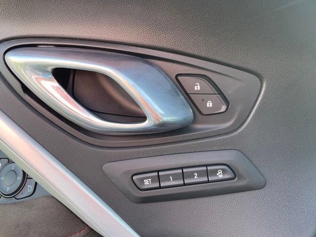 Used 2017 Chevrolet Camaro ZL1 RWD image 14