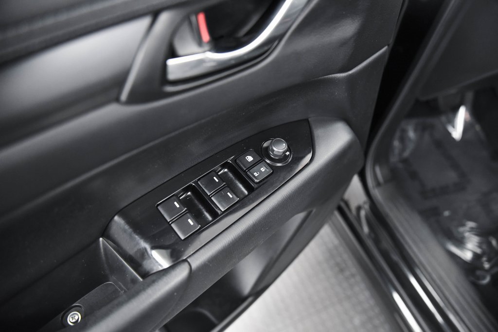 Used 2021 MAZDA CX-5 Touring image 10