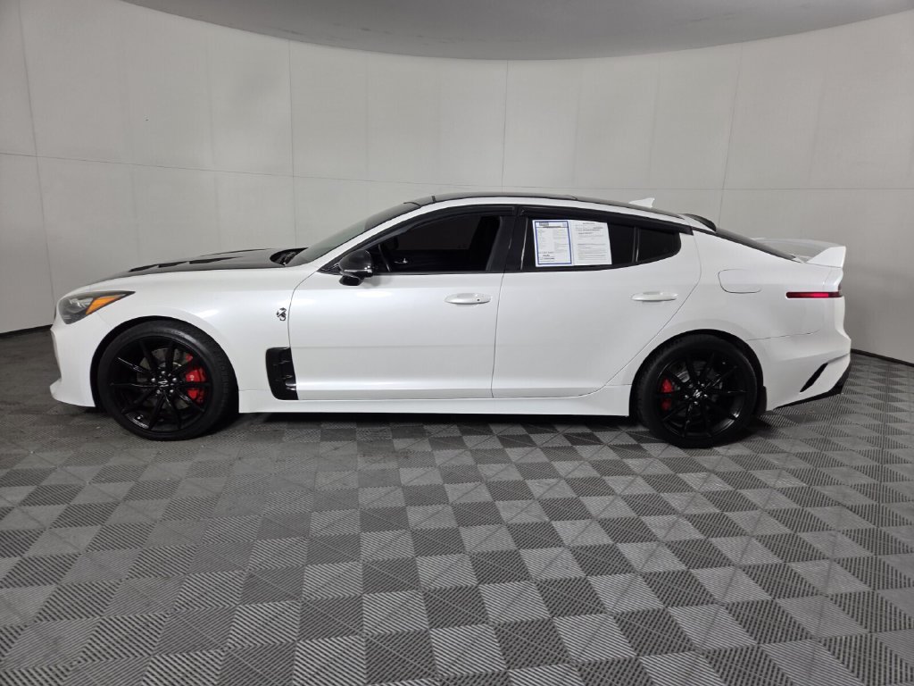 Used 2022 Kia Stinger GT2 w/ Scorpion Package RWD image 8