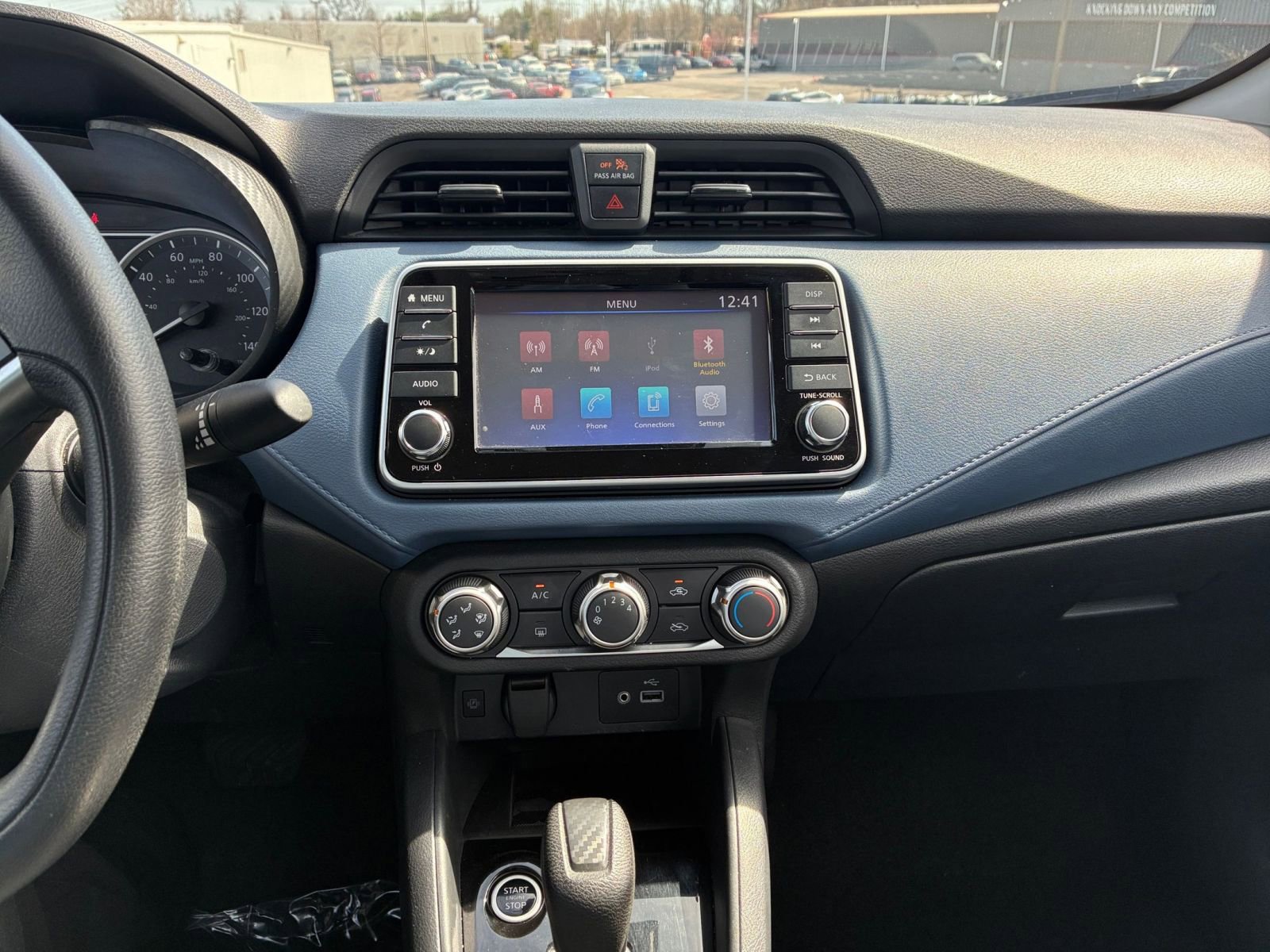 Used 2025 Nissan Versa SV image 17