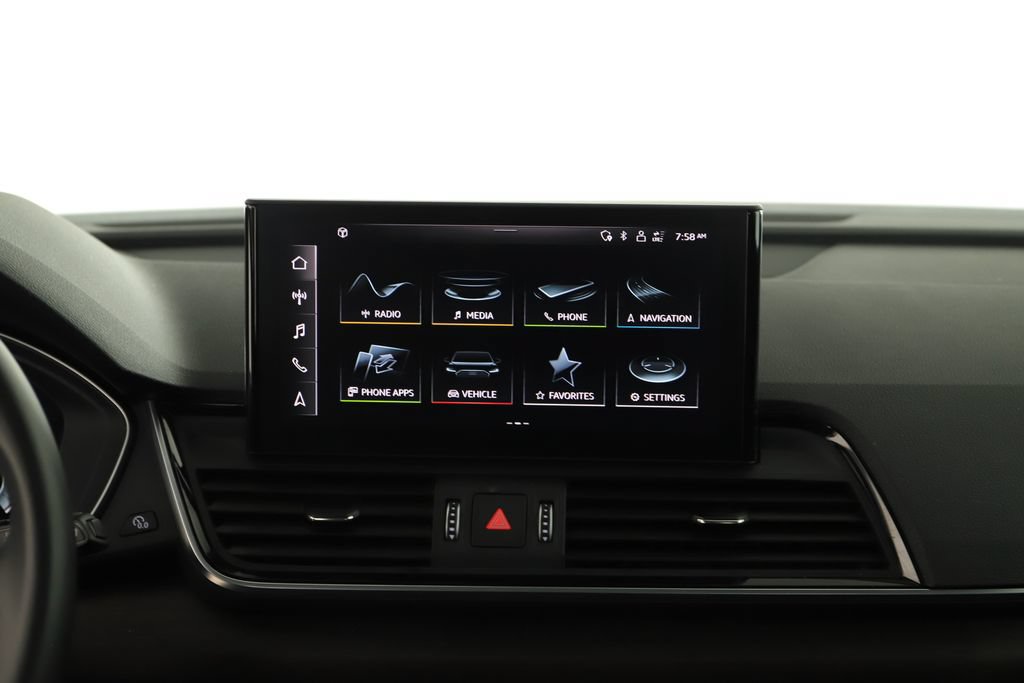Certified 2023 Audi Q5 2.0T Premium Plus w/ Premium Plus Package AWD/4WD image 19