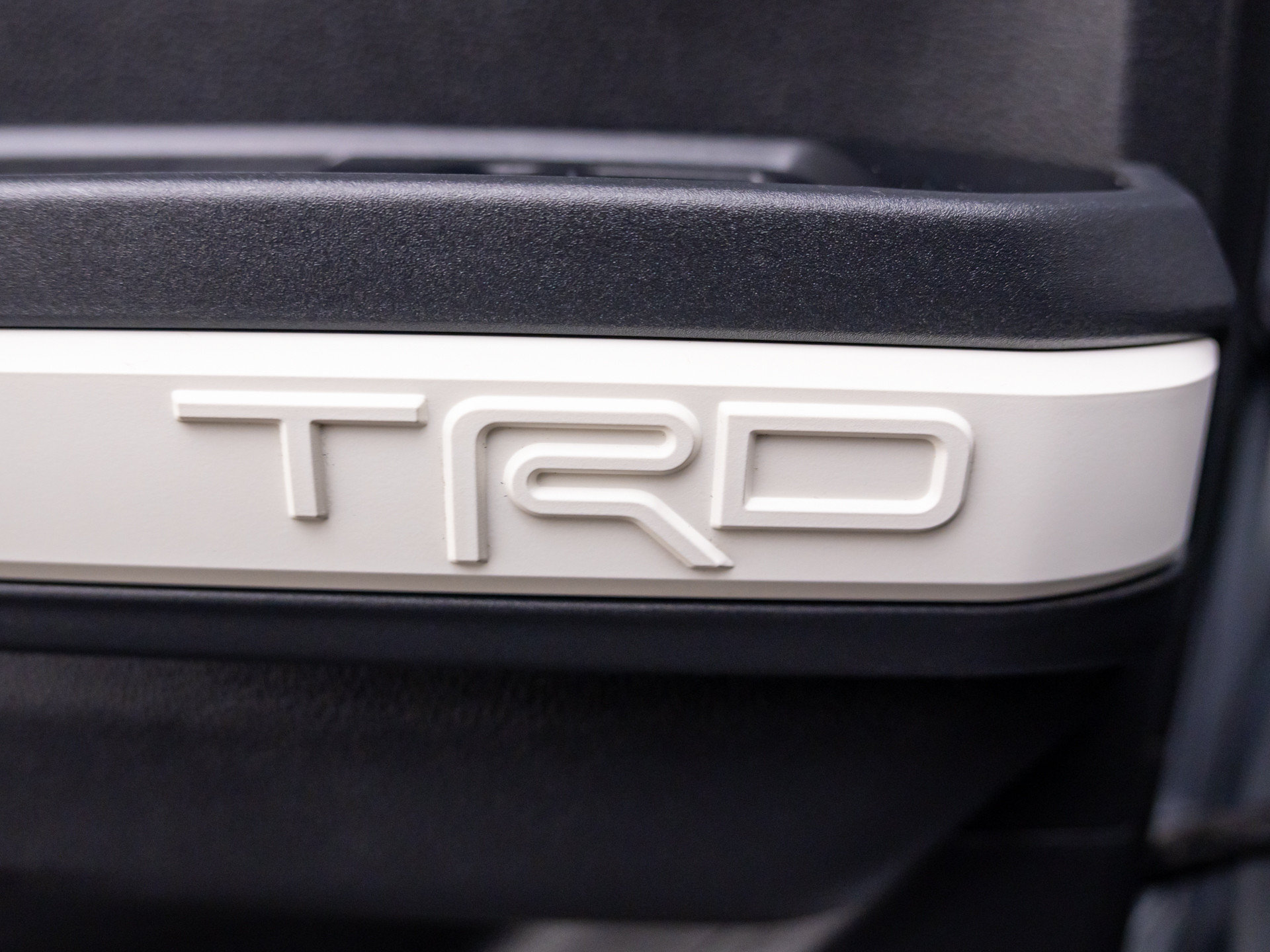 Used 2024 Toyota Tacoma TRD Off-Road AWD/4WD image 15