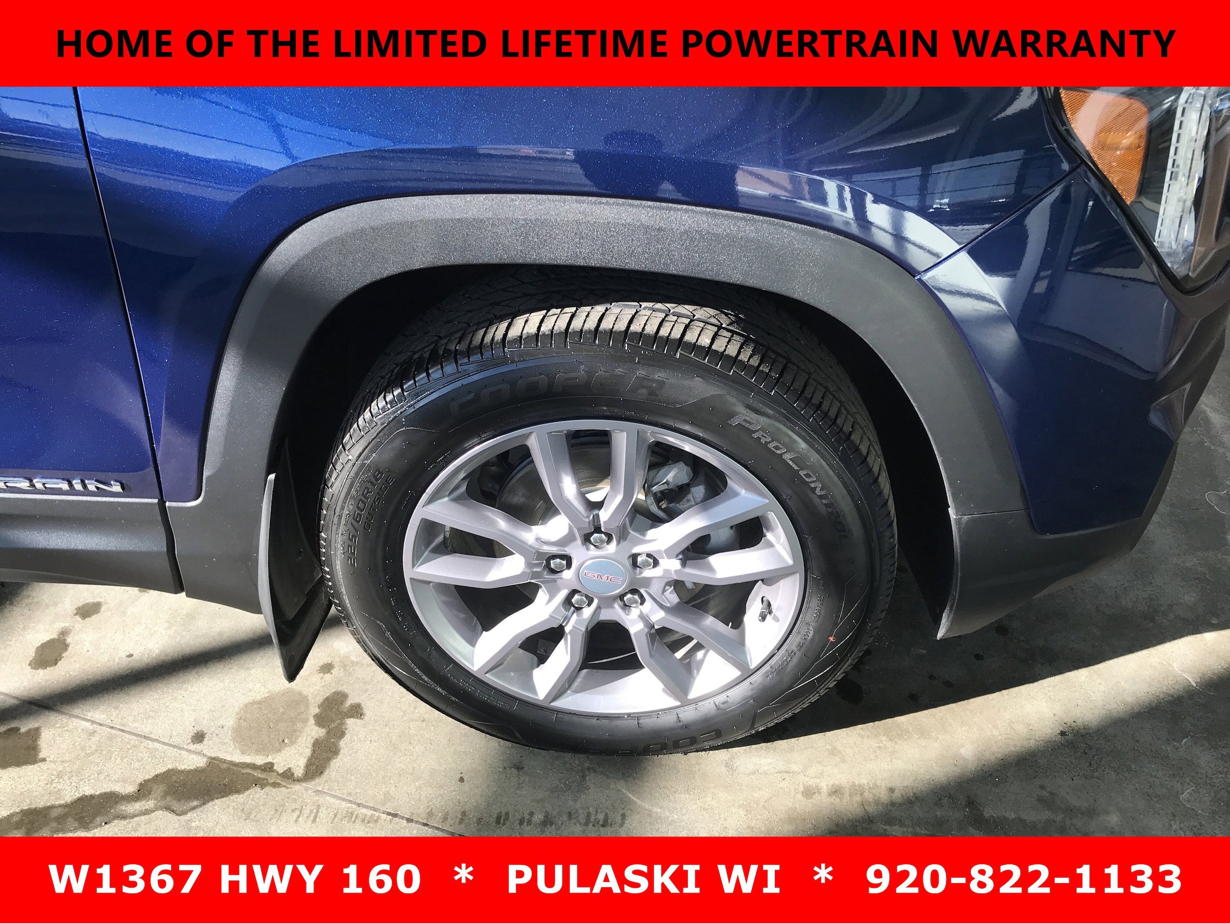 Used 2023 GMC Terrain SLT image 3