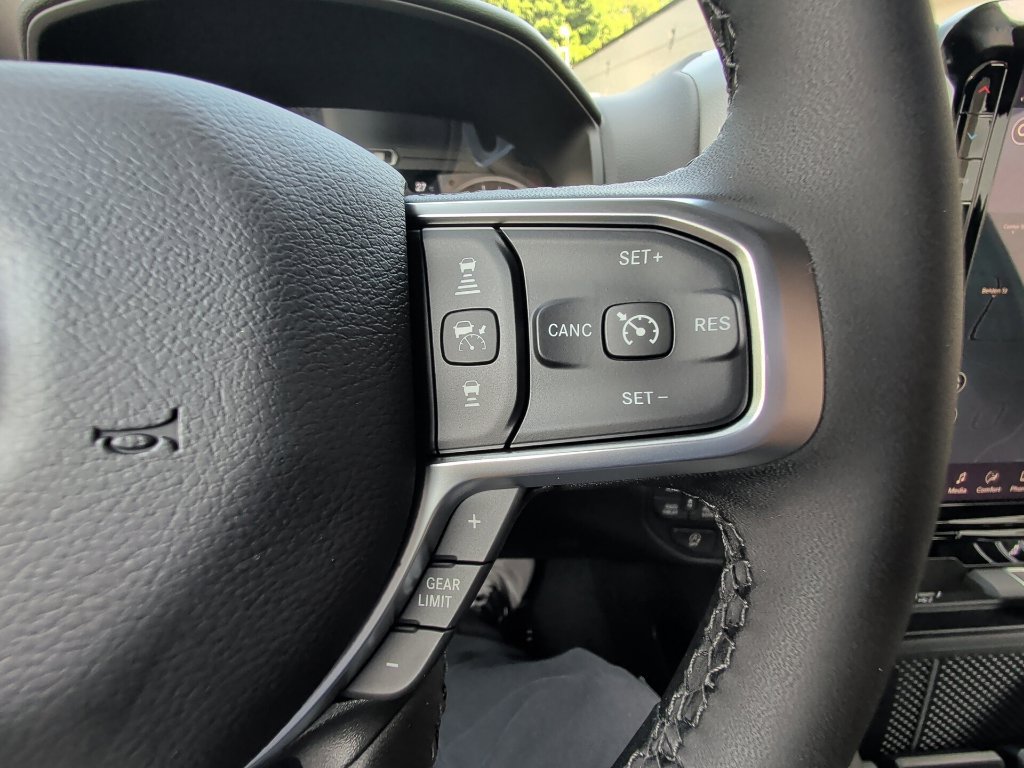 New 2026 RAM 1500 Big Horn AWD/4WD image 18