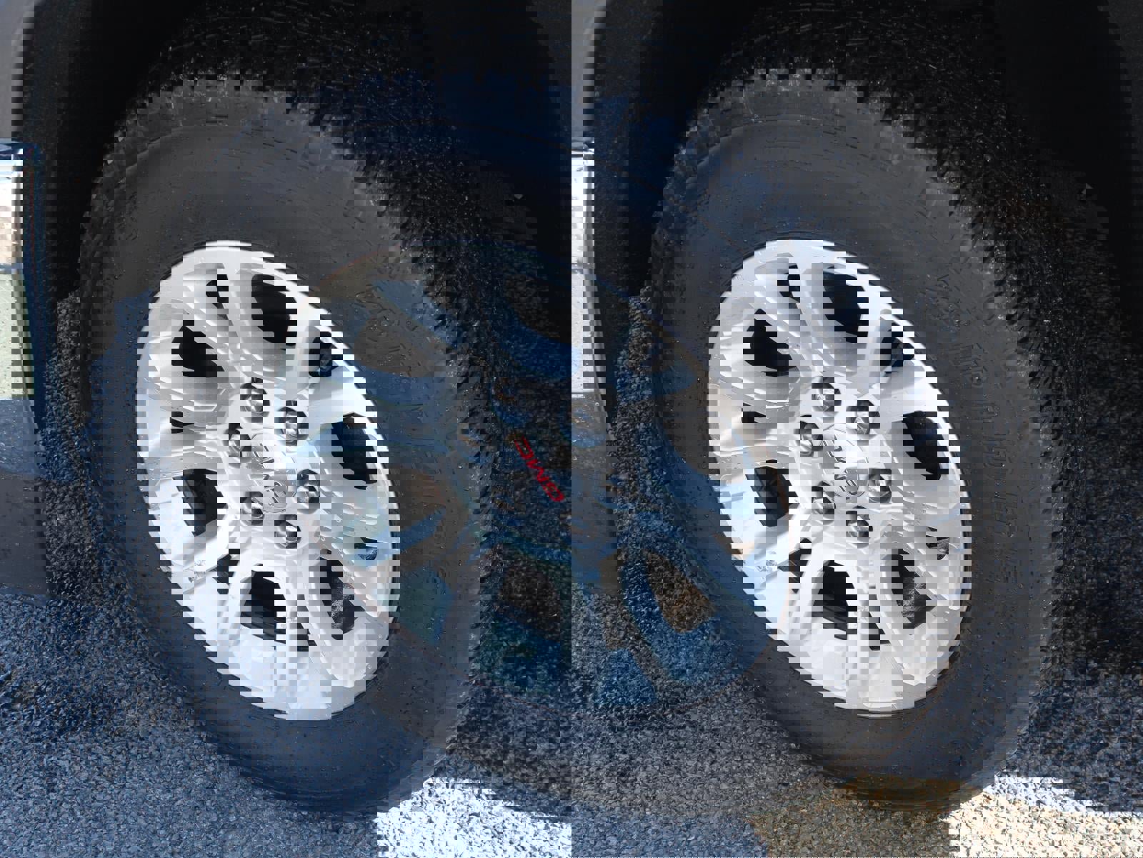 Used 2019 GMC Sierra 1500 SLE w/ SLE Value Package image 15