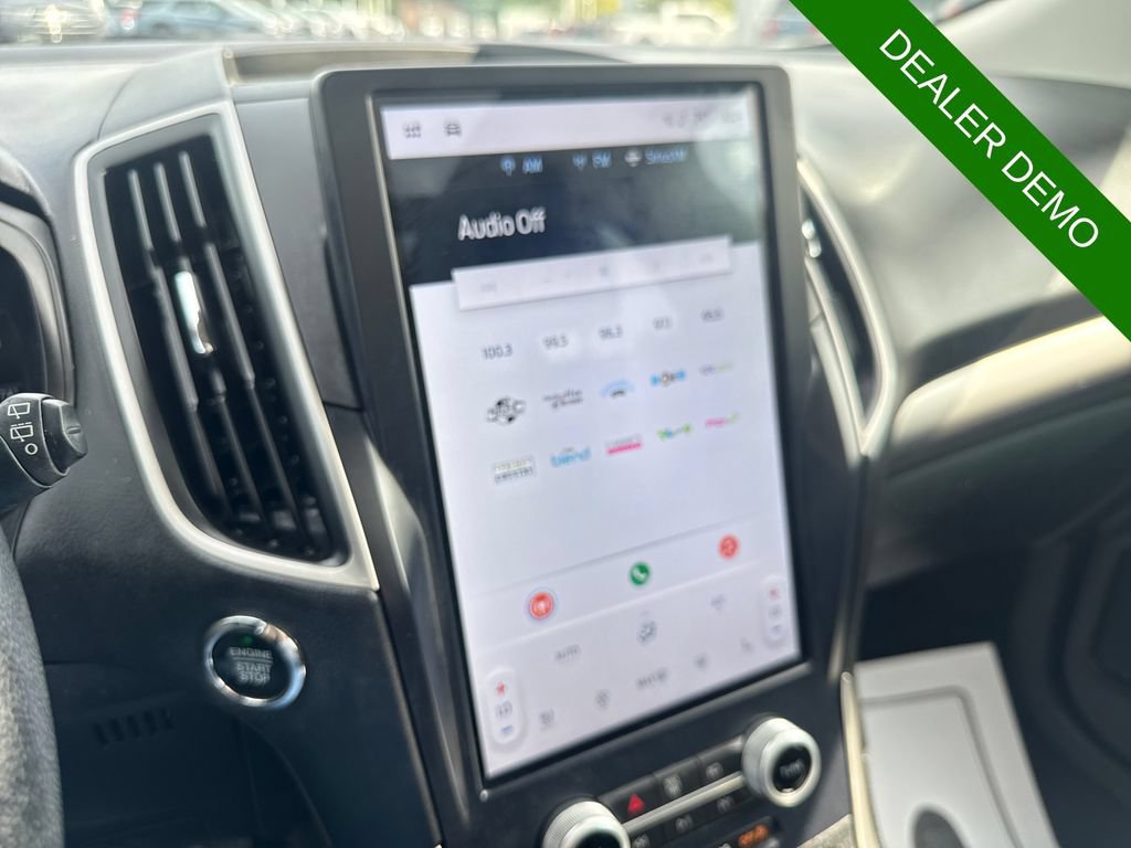 Used 2023 Ford Edge SEL AWD/4WD image 32