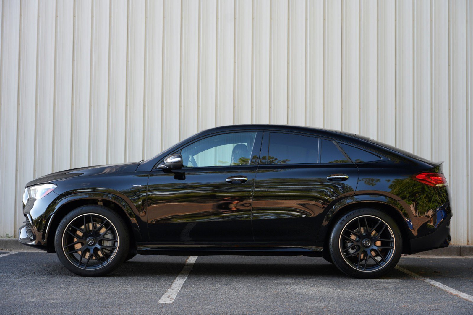 Used 2023 Mercedes-Benz GLE 53 AMG 4MATIC Coupe image 9
