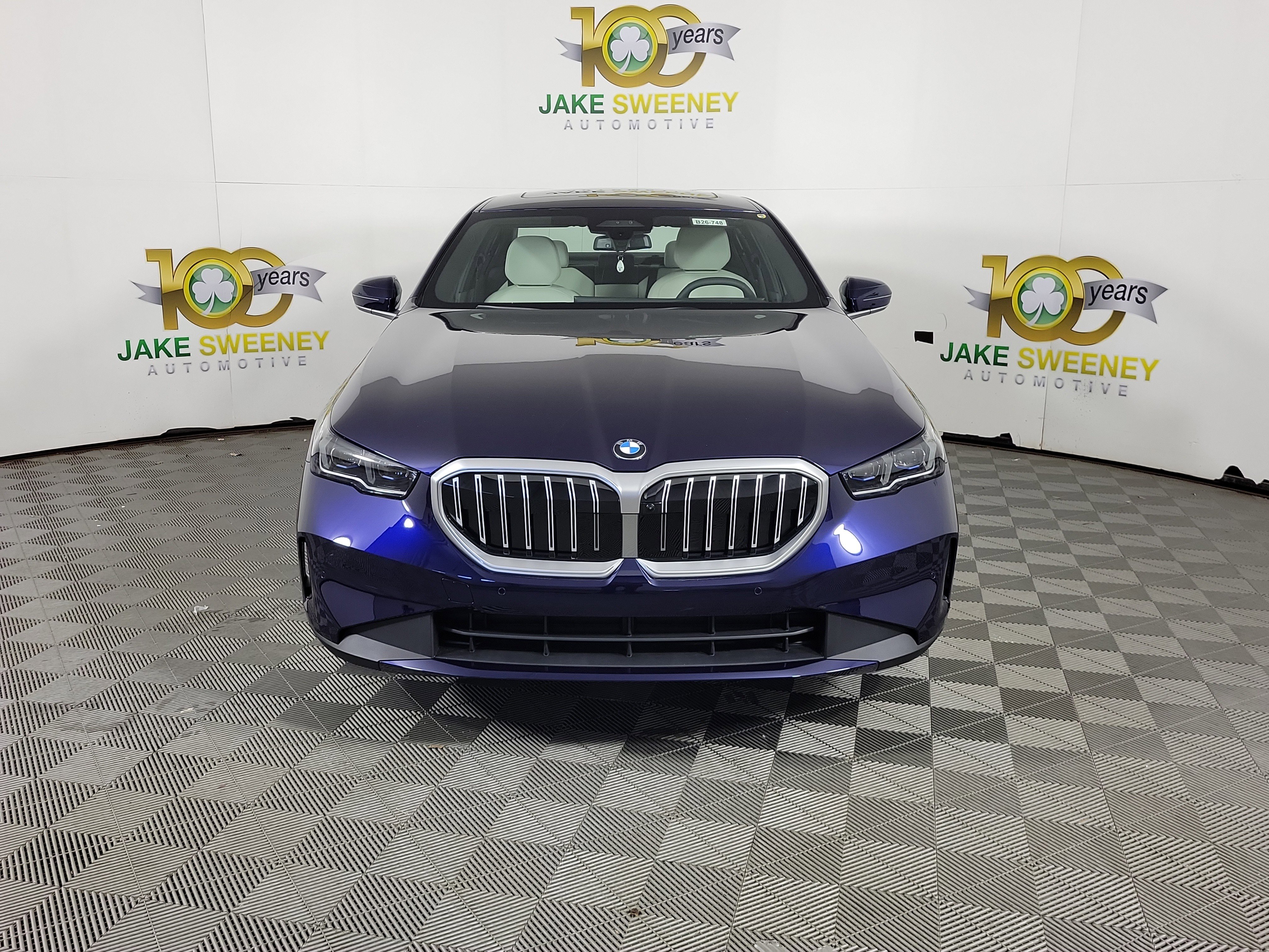 New 2026 BMW 530i xDrive AWD/4WD image 2