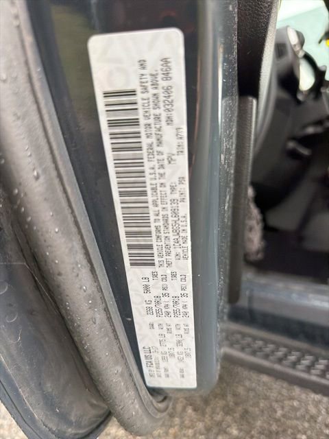 Used 2017 Jeep Wrangler Sahara w/ Connectivity Group image 10