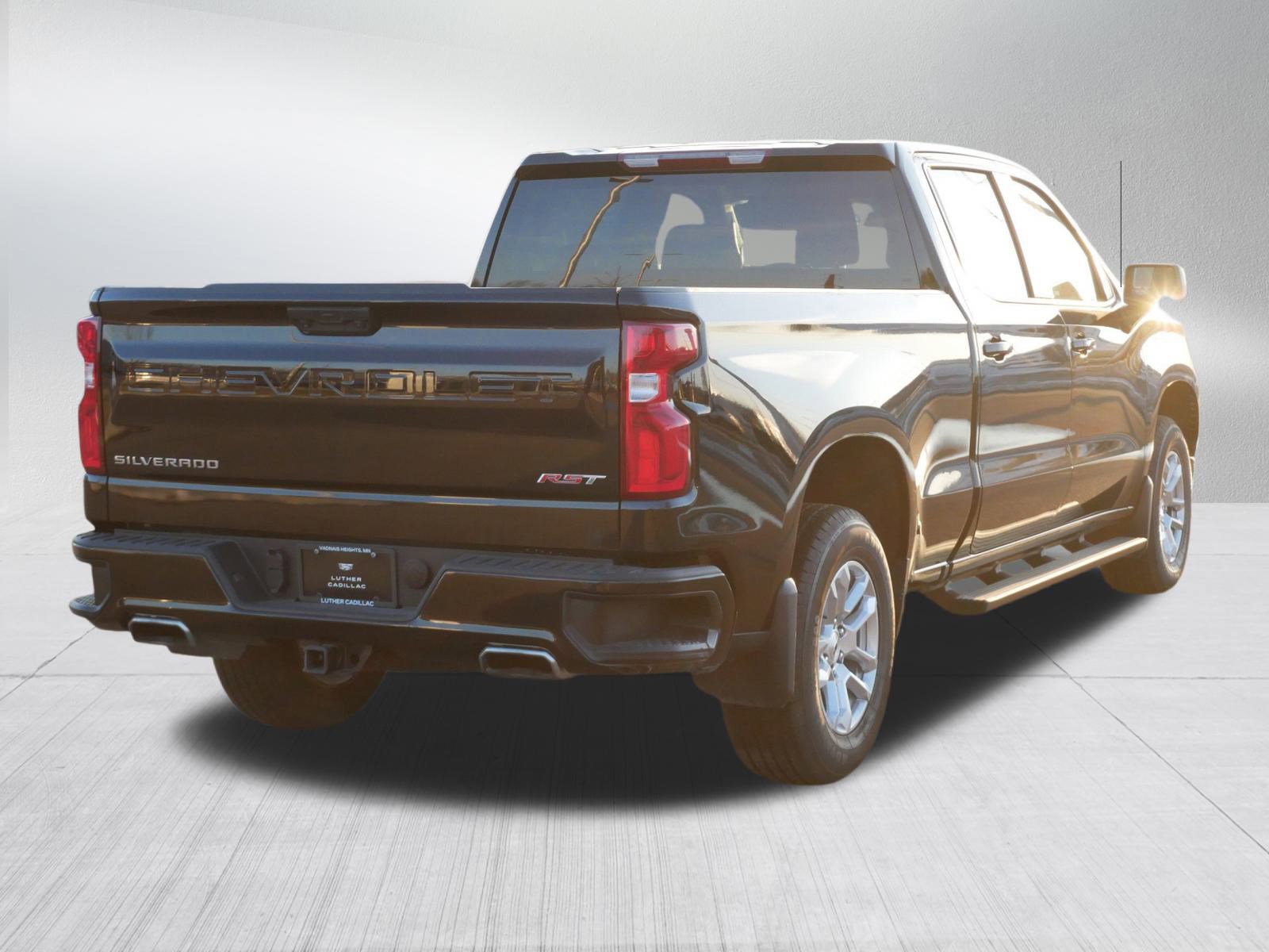 Used 2022 Chevrolet Silverado 1500 RST w/ Z71 Off-Road Package image 6