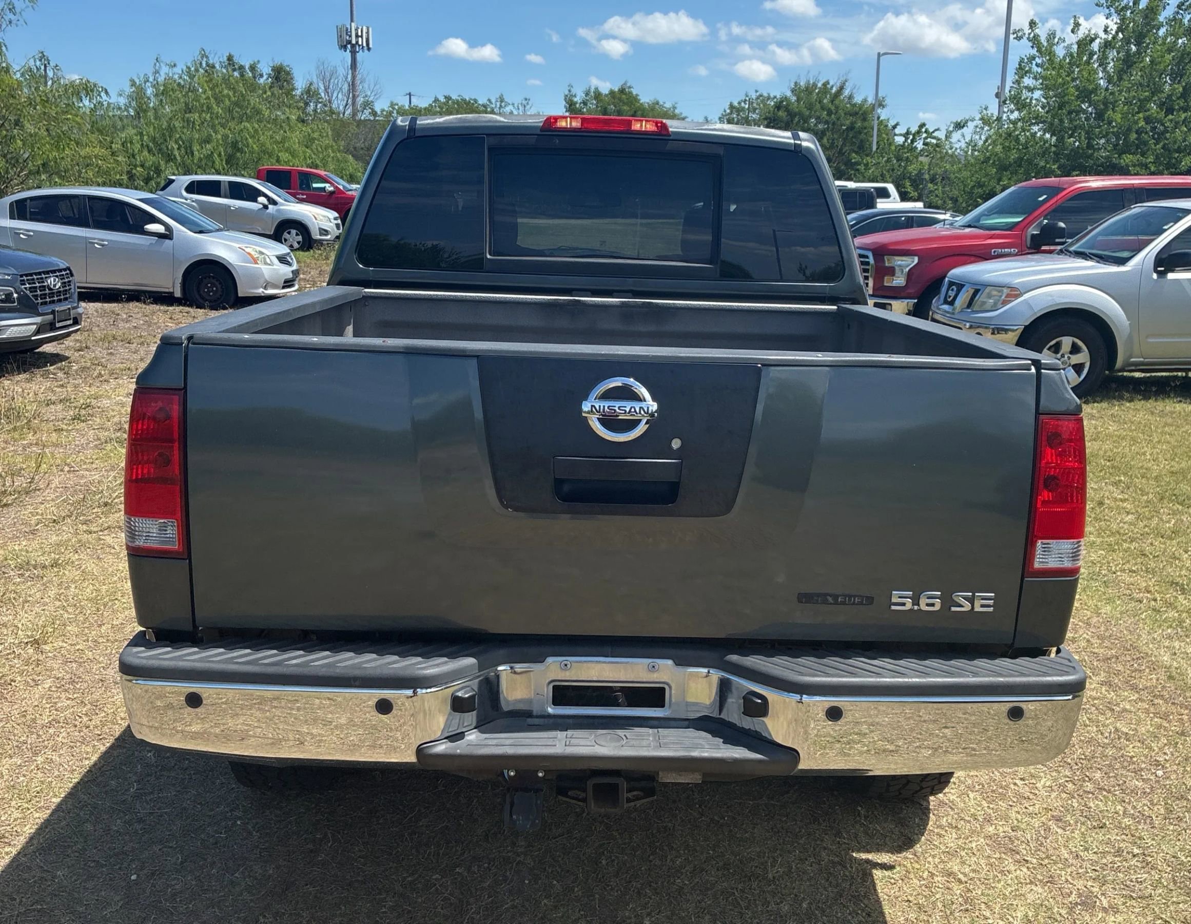 Used 2009 Nissan Titan SE w/ SE Drivers Convenience Pkg image 7