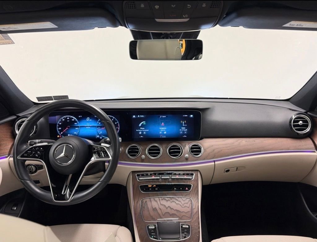 Used 2021 Mercedes-Benz E 350 4MATIC Sedan image 2