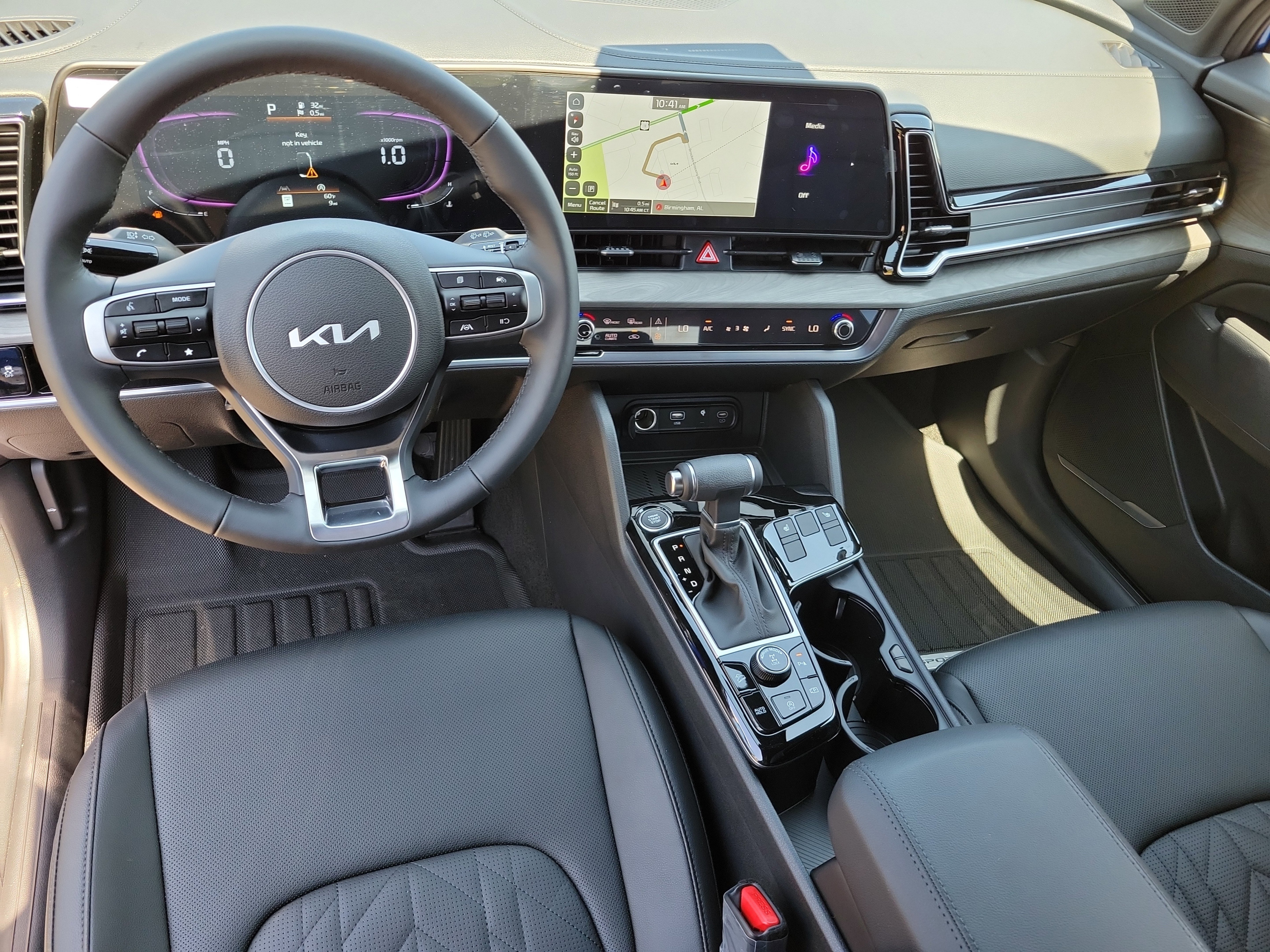 Used 2025 Kia Sportage X-Line w/ Premium Package image 8