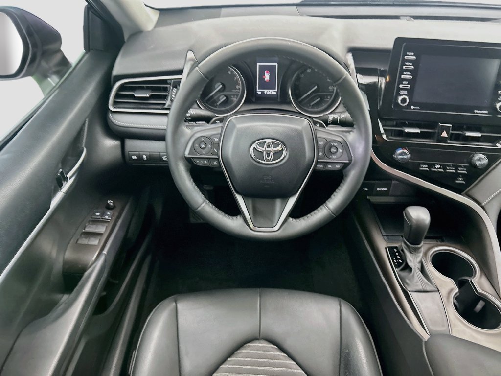 Used 2021 Toyota Camry SE w/ Carpet Mat Package (TMS) FWD image 10