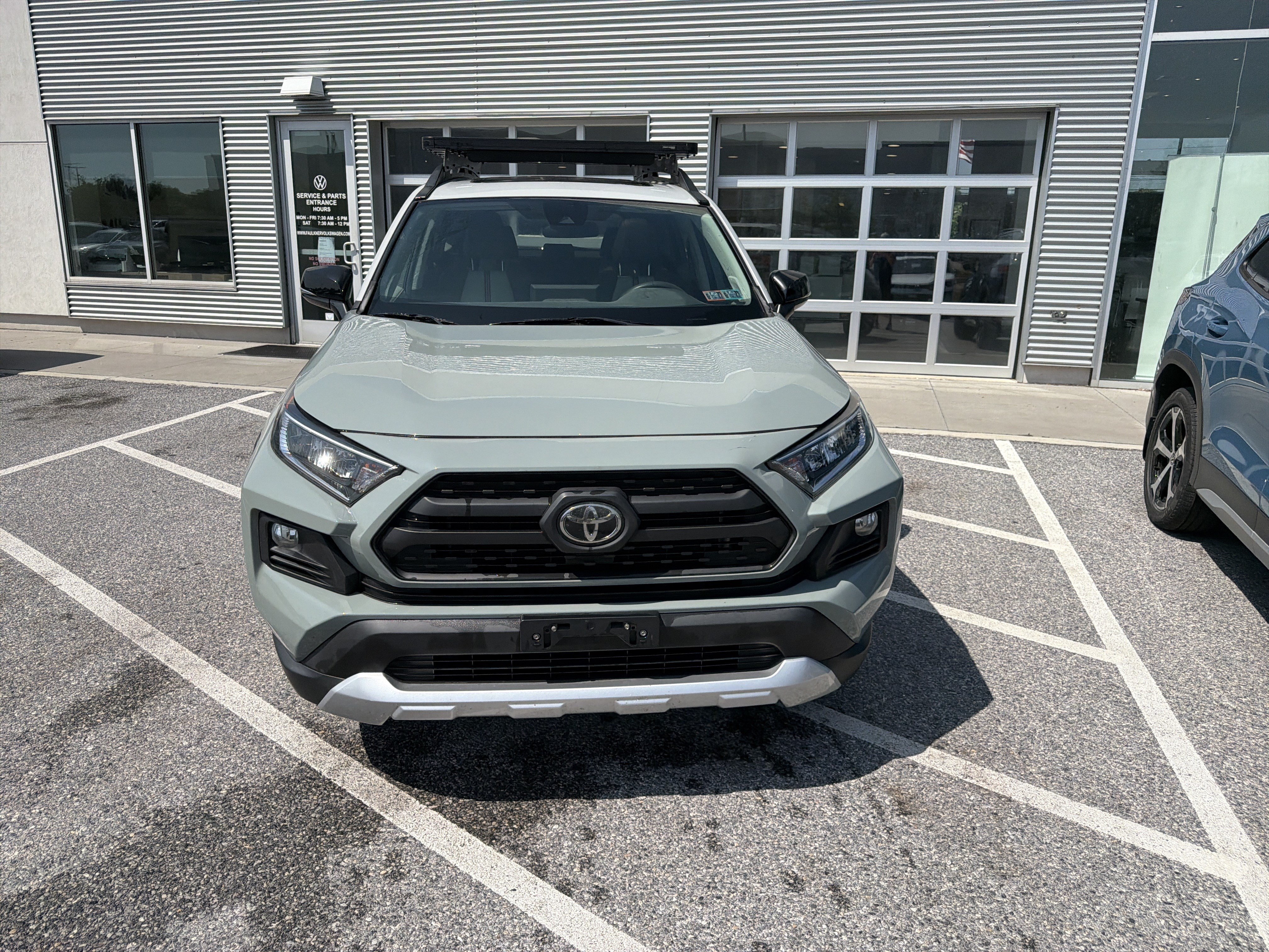 Used 2019 Toyota RAV4 Adventure AWD/4WD image 8