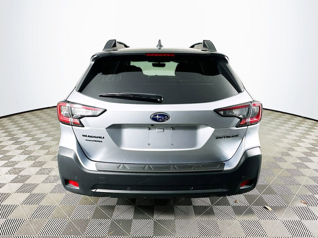 Certified 2025 Subaru Outback Onyx Edition image 9
