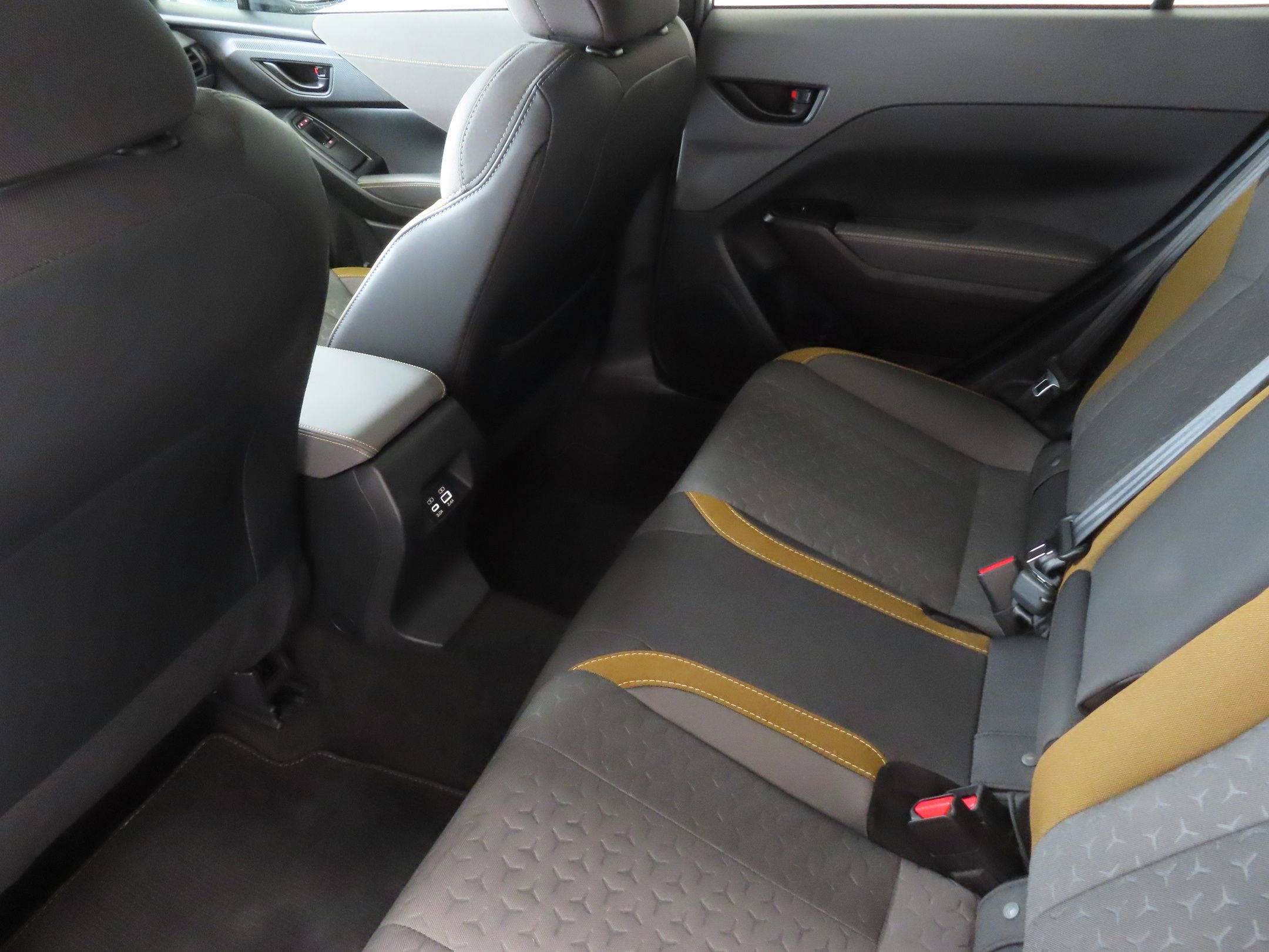Certified 2025 Subaru Crosstrek 2.5i Sport w/ Crosstrek Mirror Package AWD/4WD image 24