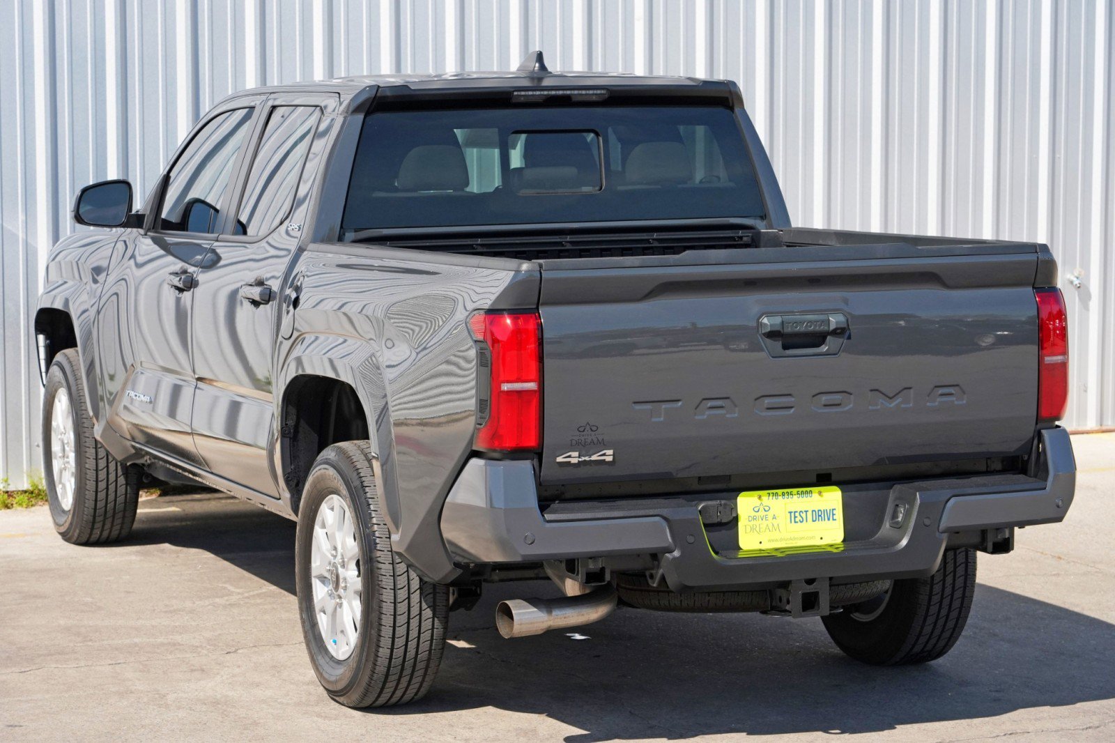 Used 2024 Toyota Tacoma SR5 w/ SR5 Upgrade Package image 49