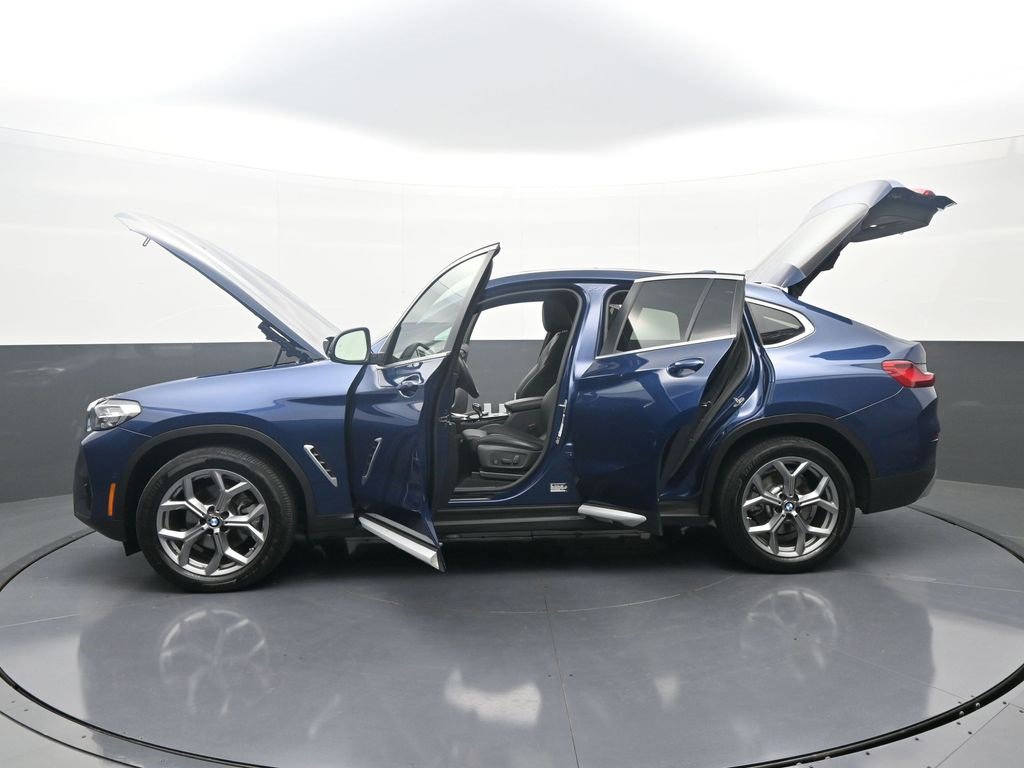 Used 2024 BMW X4 xDrive30i image 40