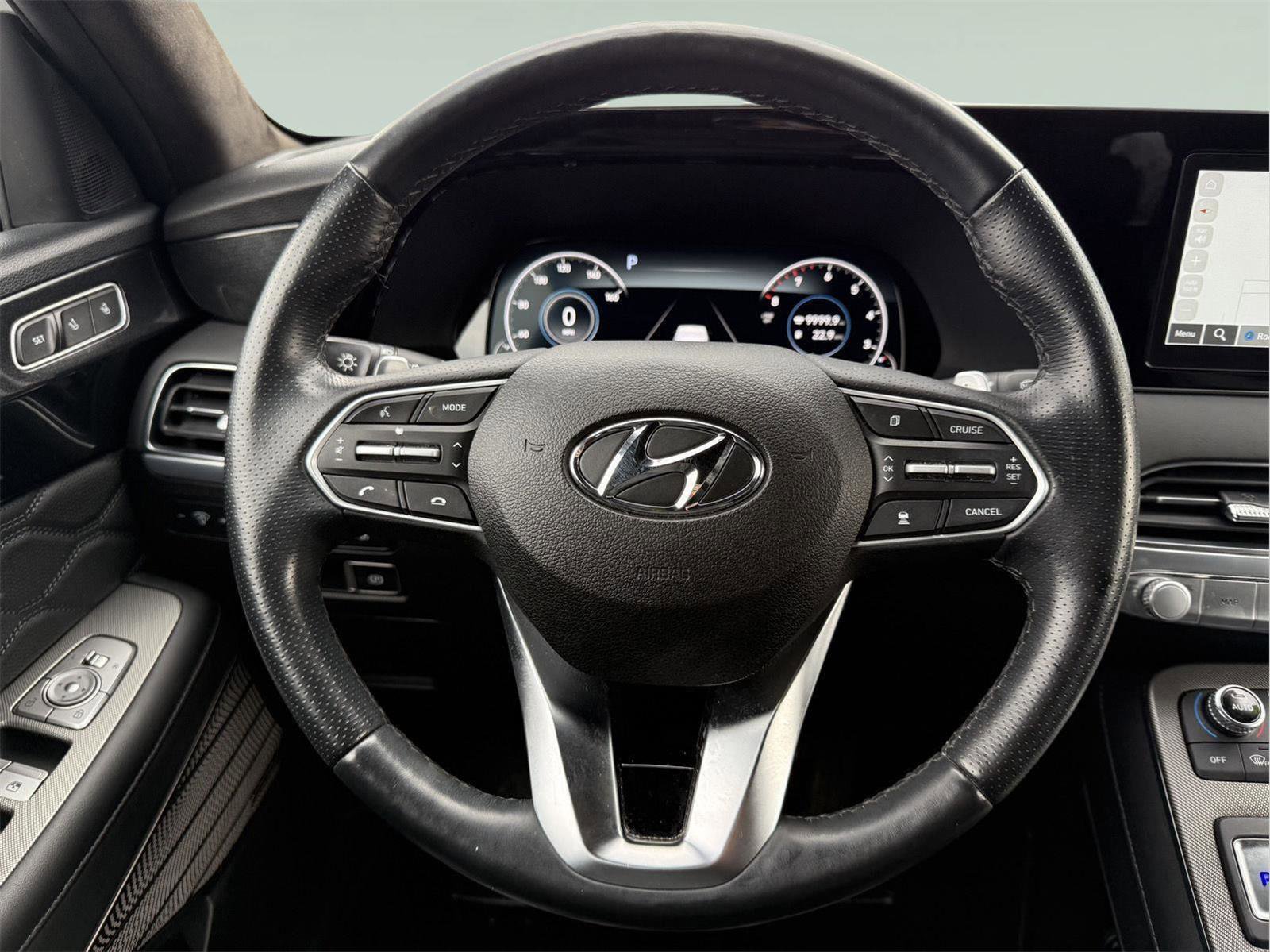 Used 2022 Hyundai Palisade Calligraphy image 12