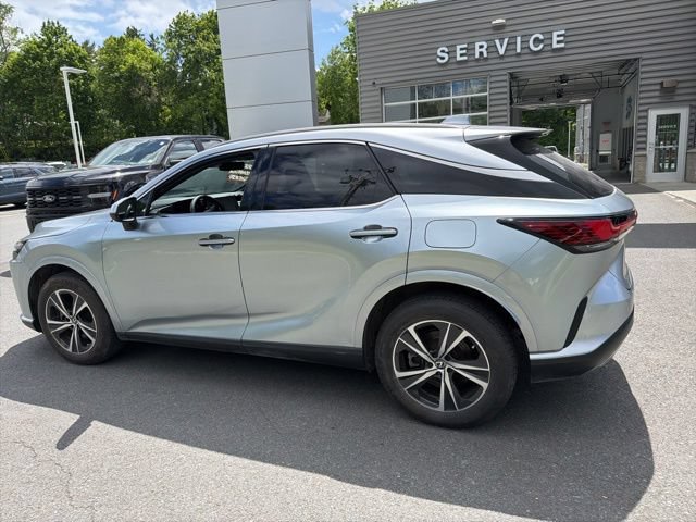 Used 2023 Lexus RX 350h w/ Accessory Package (2T) AWD/4WD image 6