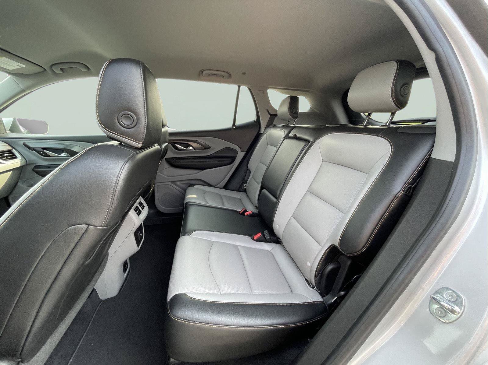Used 2019 GMC Terrain SLT w/ Preferred Package AWD/4WD image 14