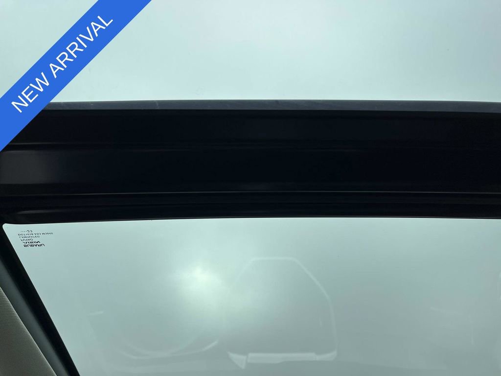 Used 2023 Subaru Ascent Limited w/ Technology Package image 18