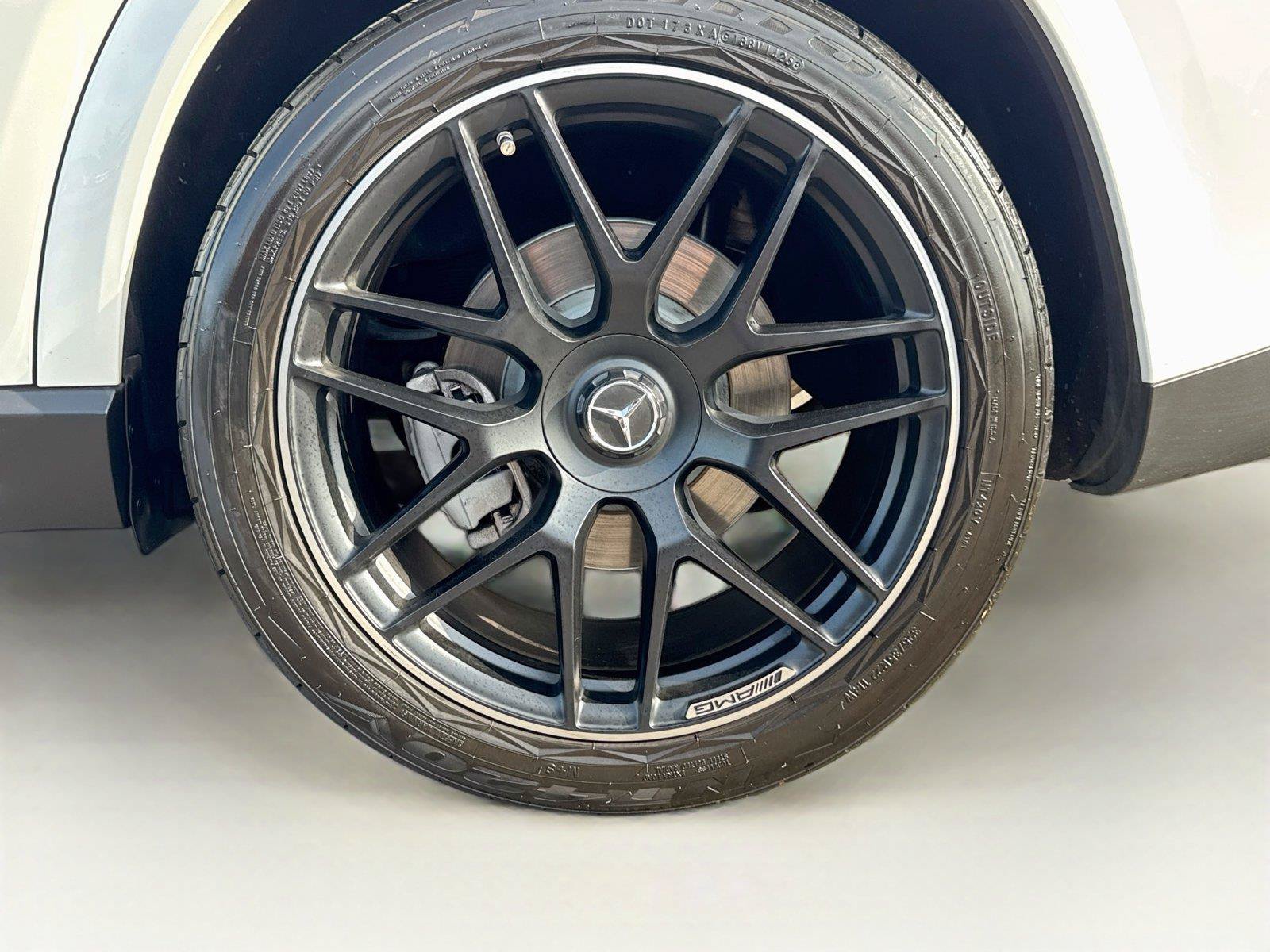 Used 2024 Mercedes-Benz GLE 53 AMG 4MATIC image 38