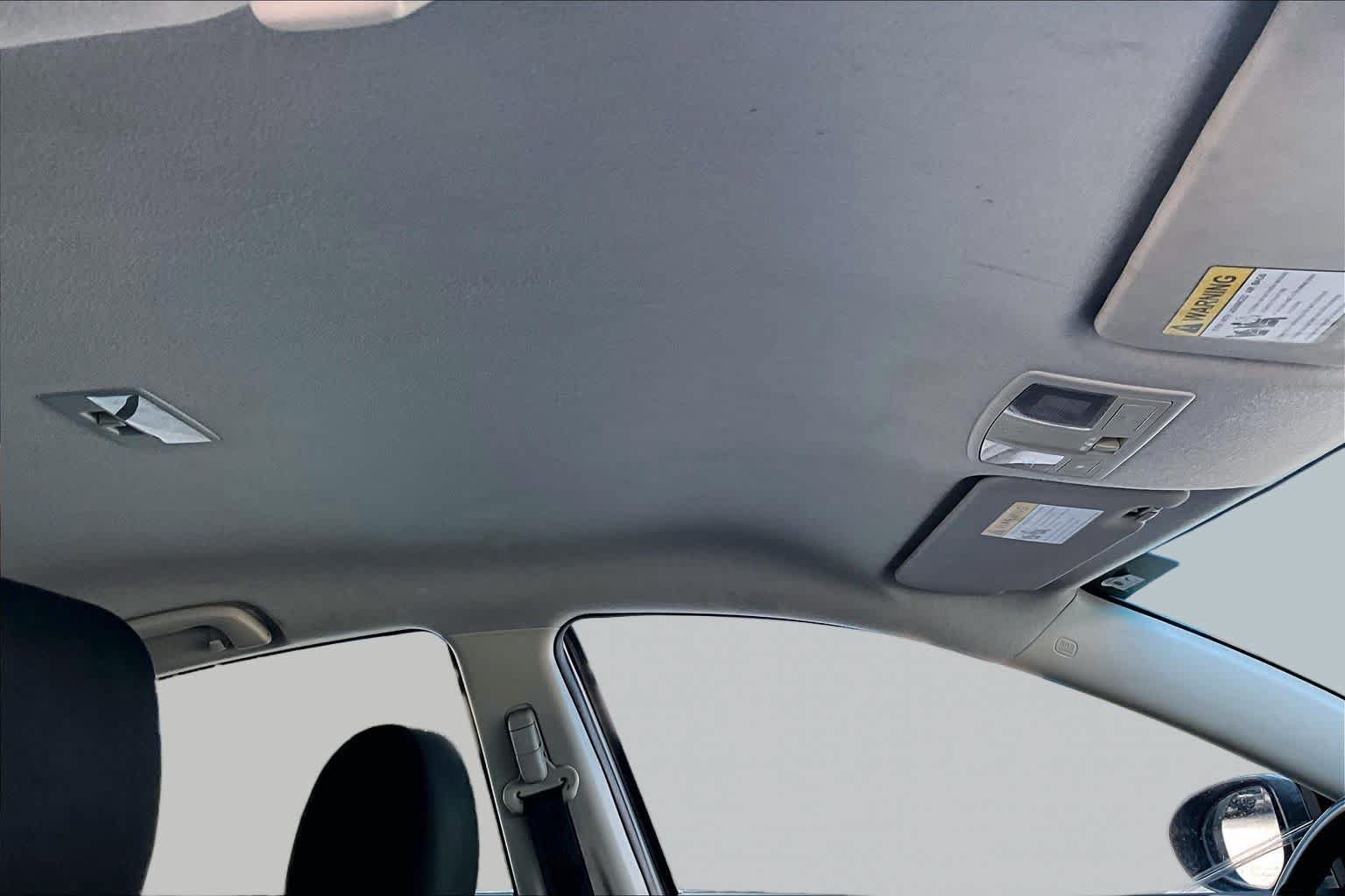 Used 2013 MAZDA MAZDA3 i Sport FWD image 14