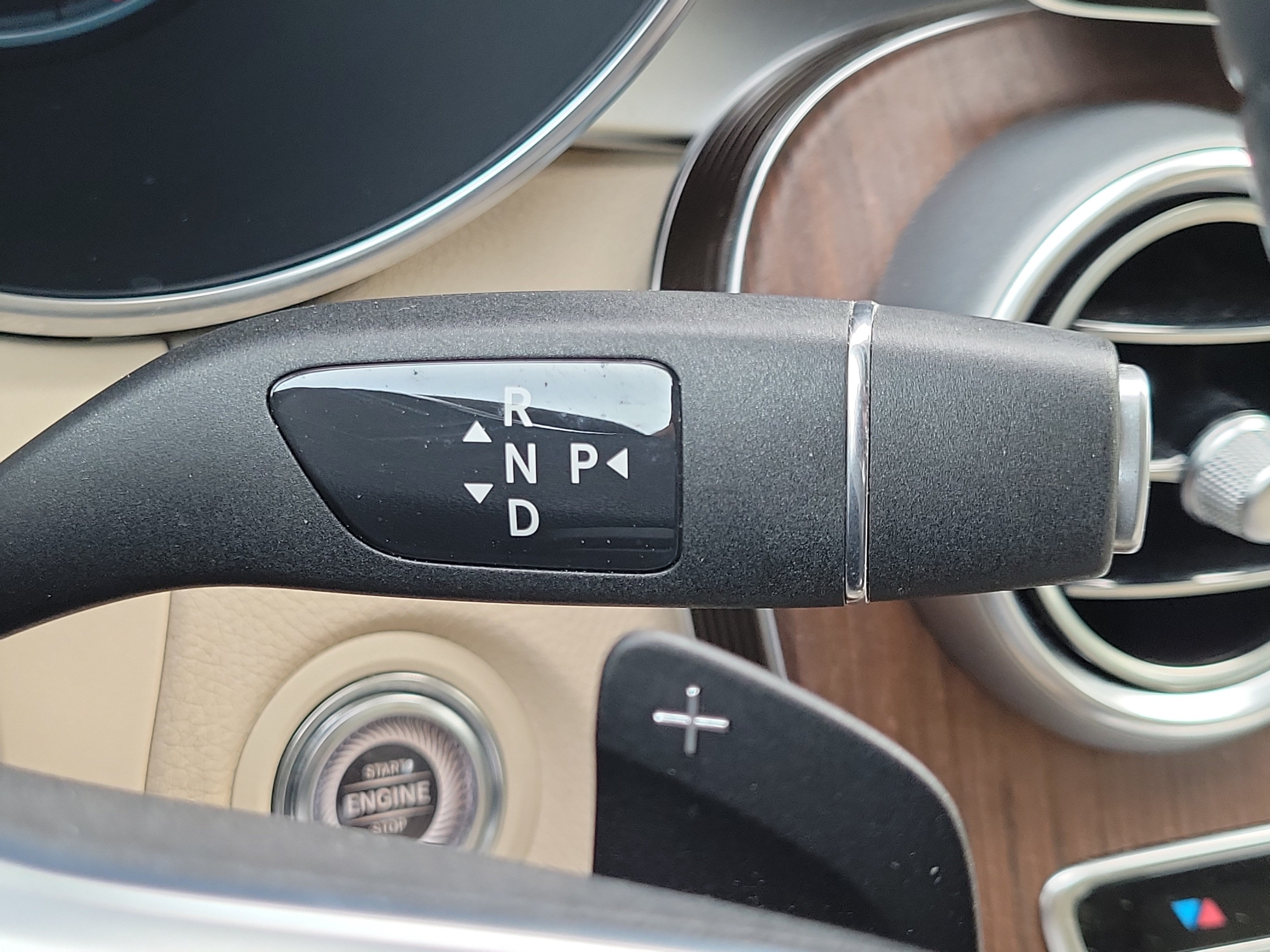Used 2022 Mercedes-Benz GLC 300 4MATIC image 30