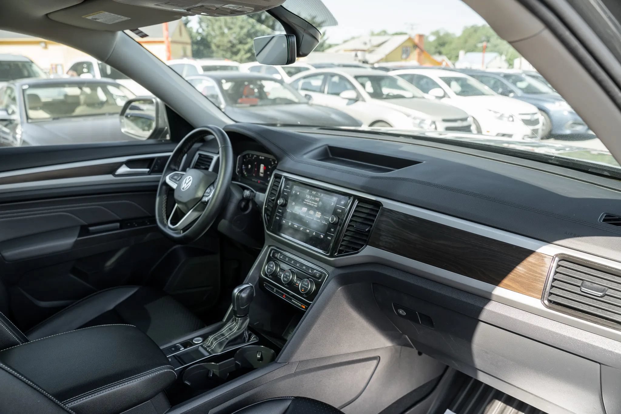 Used 2022 Volkswagen Atlas SE FWD image 15