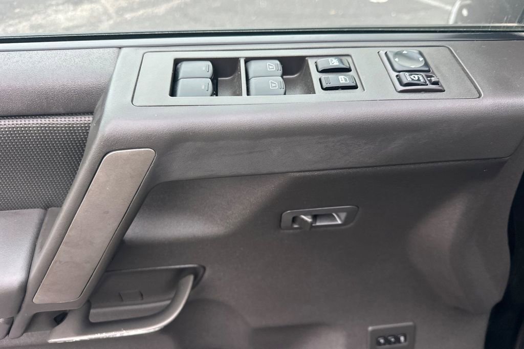 Used 2006 Nissan Armada LE w/ (U06) Technology Pkg (LE) image 8