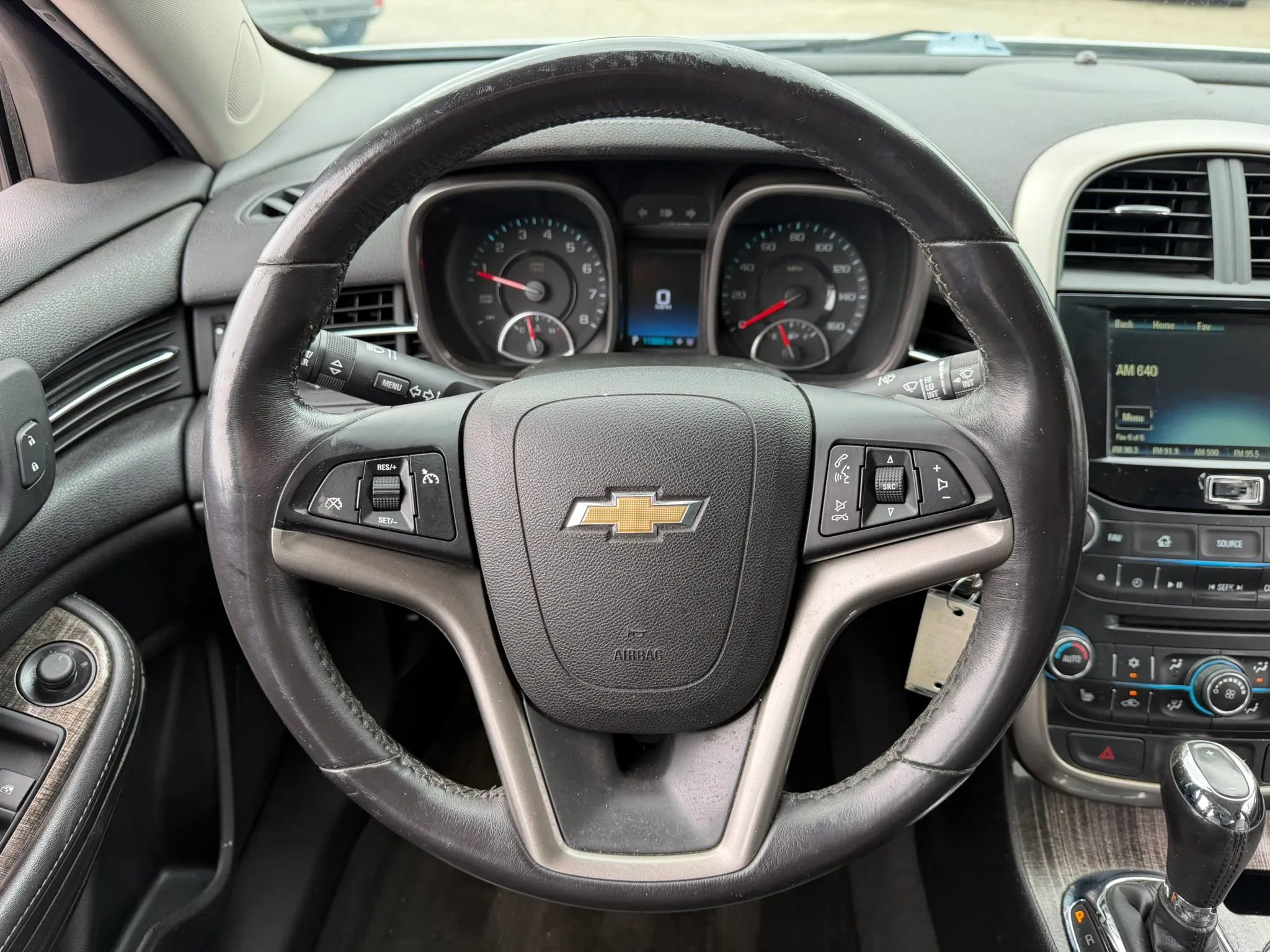 Used 2016 Chevrolet Malibu LTZ FWD image 11