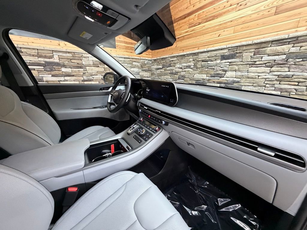 Certified 2023 Hyundai Palisade SEL image 13