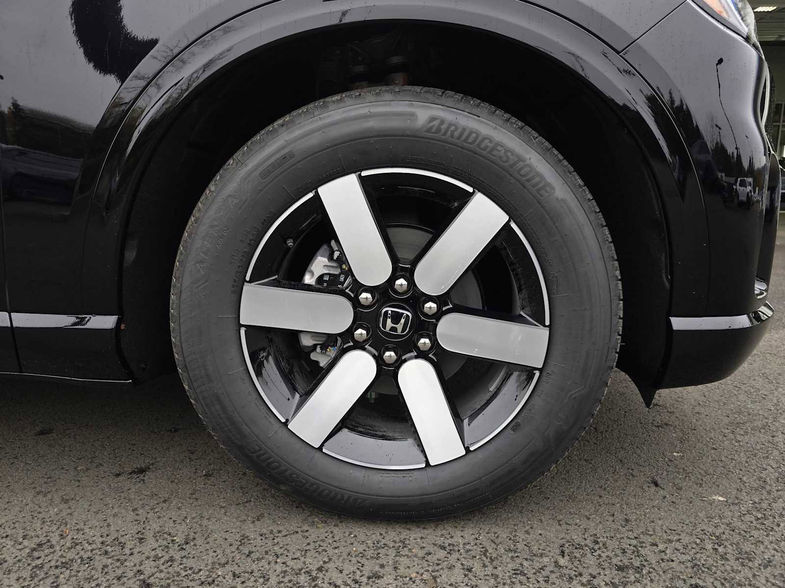 New 2026 Honda Prologue Touring image 9