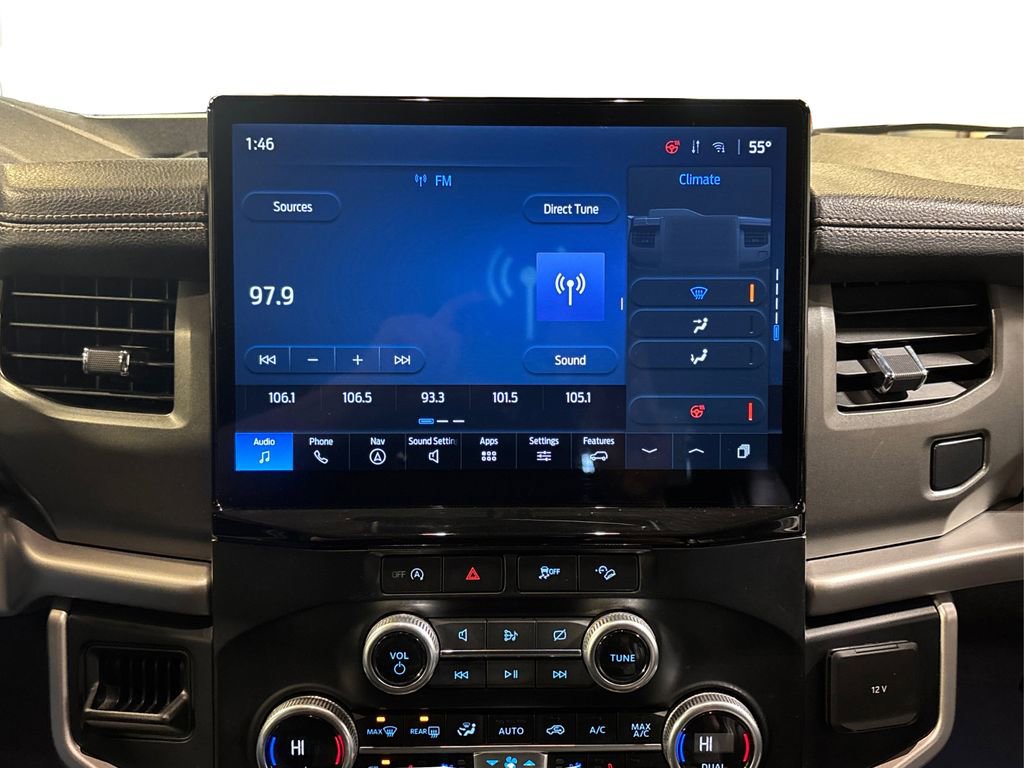 Used 2024 Ford Expedition XLT image 26